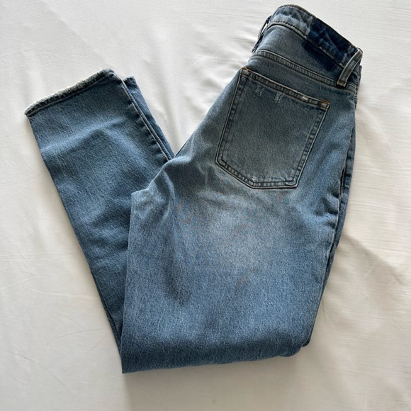 Abercrombie & Fitch Curve Love High Rise Skinny Jeans - Picture 1 of 3